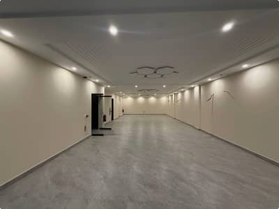 8 Marla Commercial Building 3rd Floor For Rent | DHA Phase 8 Broadway, Lahore