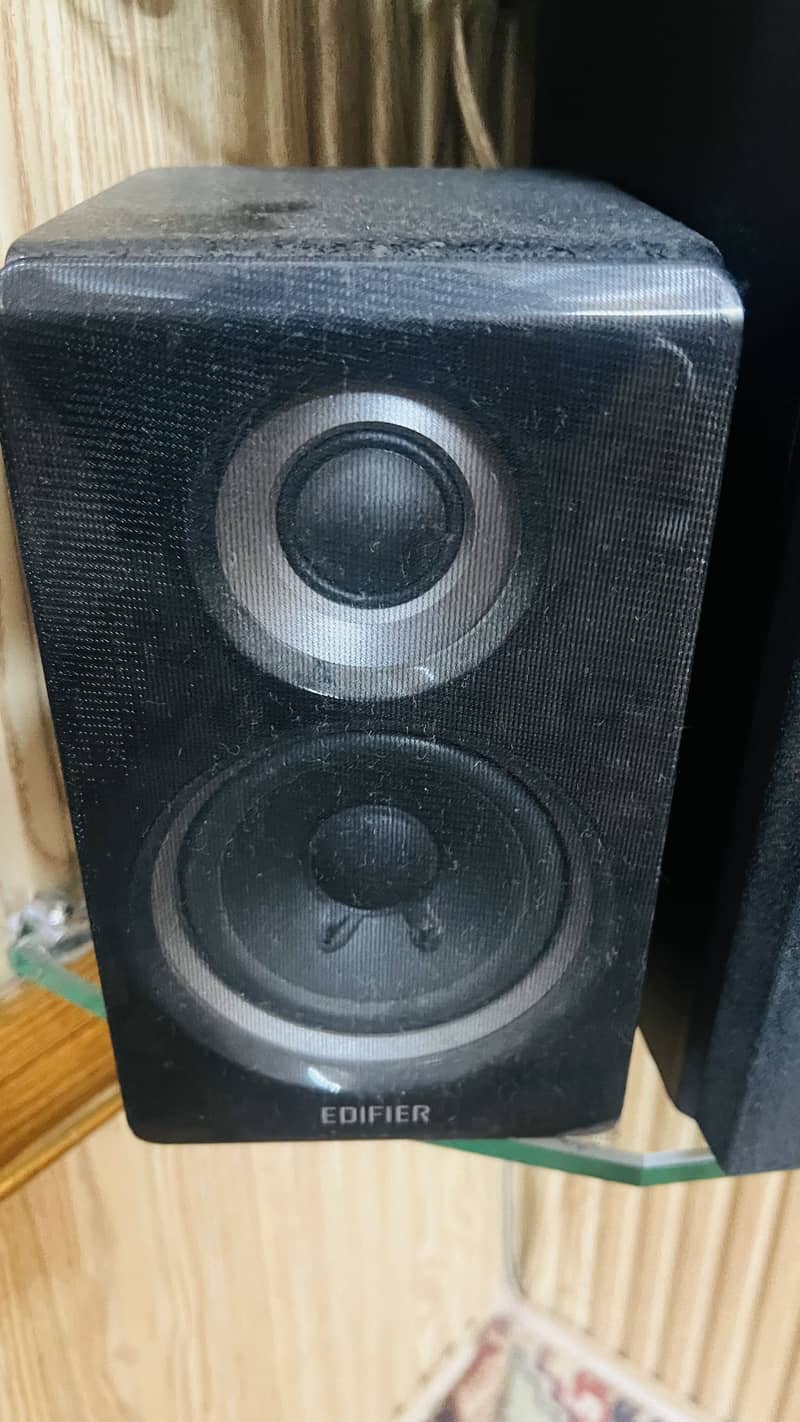 Edifier d670s 5.1 3