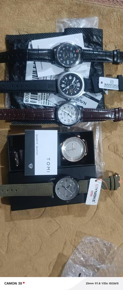 Mukhtalif price ha all branded watch 03444453173