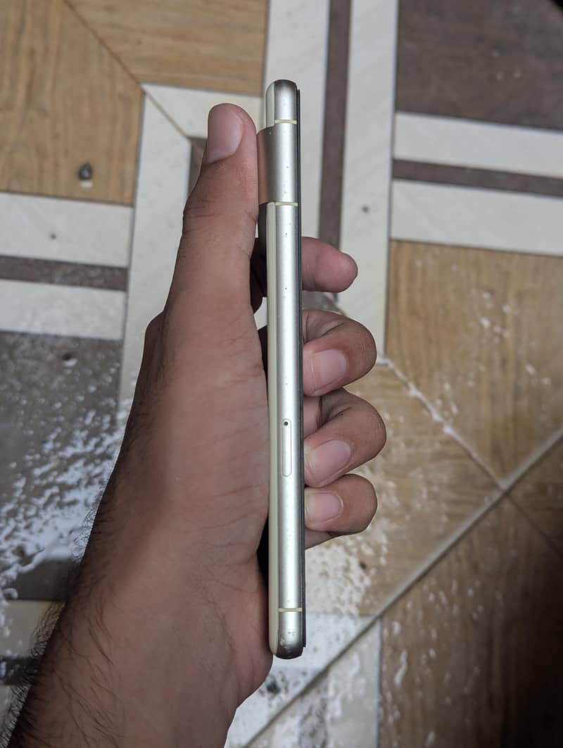 Google Pixel 7 3