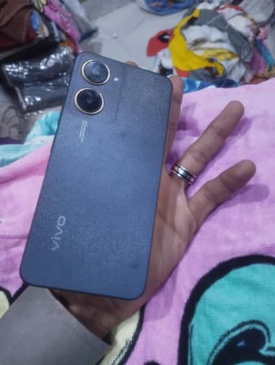 Vivo y03  no open no repairs 4/64 box sath ha