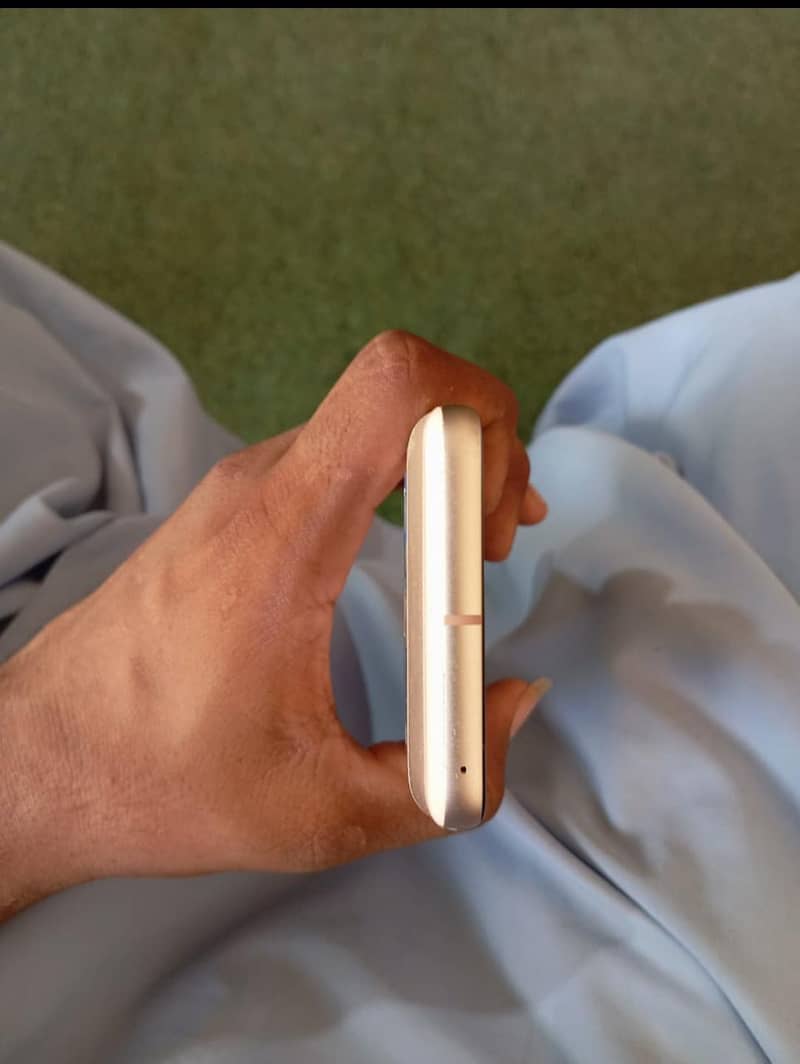 Google Pixel 8 0