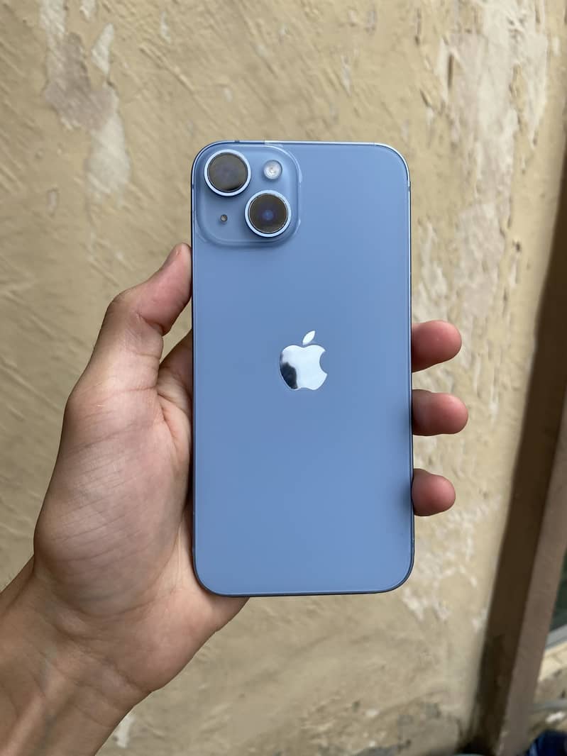 Apple iPhone 14 3