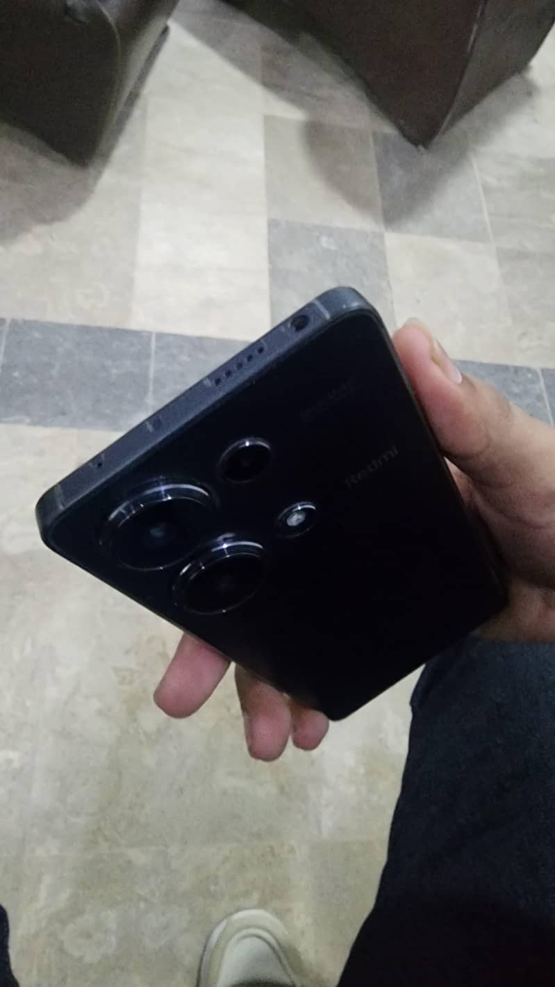 Xiaomi Redmi Note 13 Pro 1