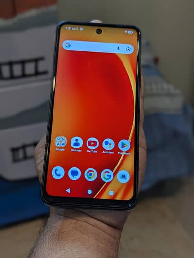 BLU PHONE 8/128 gb andriod 14 version