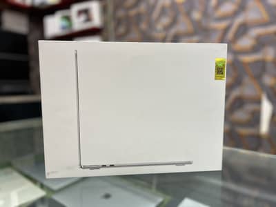 MacBook M5 Pro, M4, M3 Pro, M3 Pro Max, M2 Pro, M2 Air, M1 Pro, M1 Air