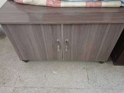 iron table