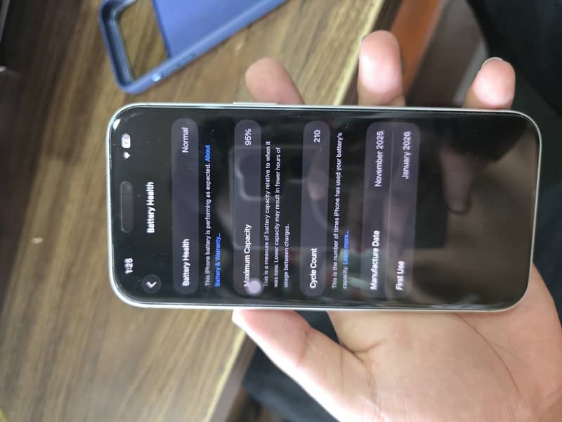Apple iPhone 17 Pro Max 2