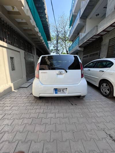 Toyota Passo 2012