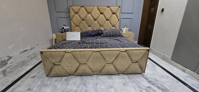 King size bed set for sale