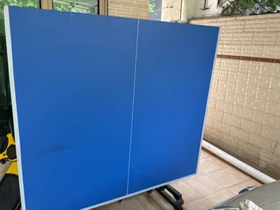 Table tennis table new .