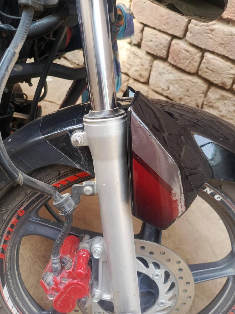 CB 150f 1