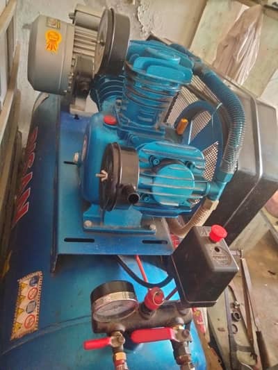 hello  I'm selling some car wash station equipments in used