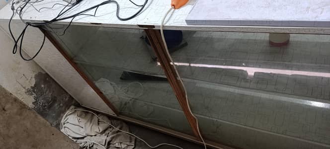 Mobile shop counter and ranks for sell Good condition.