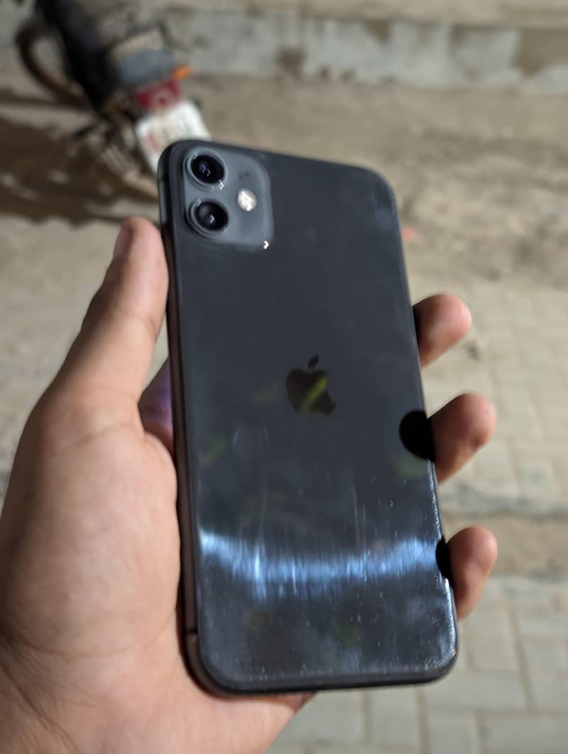 Apple iPhone 11 5