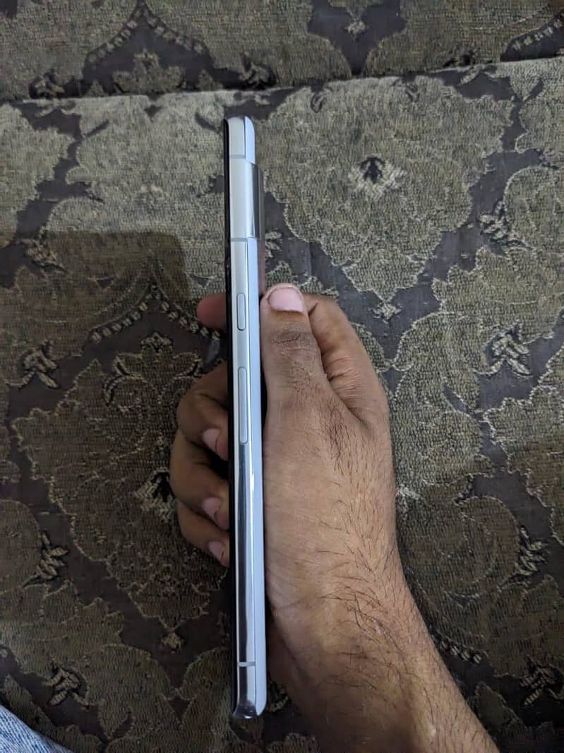 Google Pixel 7 Pro 4