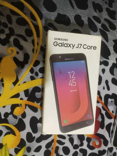 Samsung Mobile J7 Core
