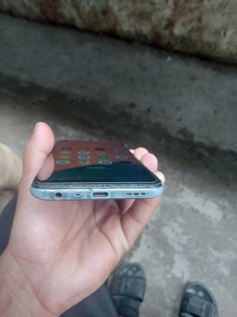 OPPO A54 3
