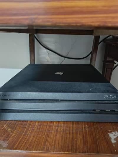 PS4 Pro 1TB  with 2 Controller (1 x original) and 1 x handfree