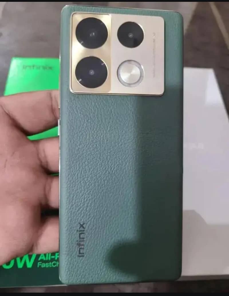 Infinix Note 40 Pro 0