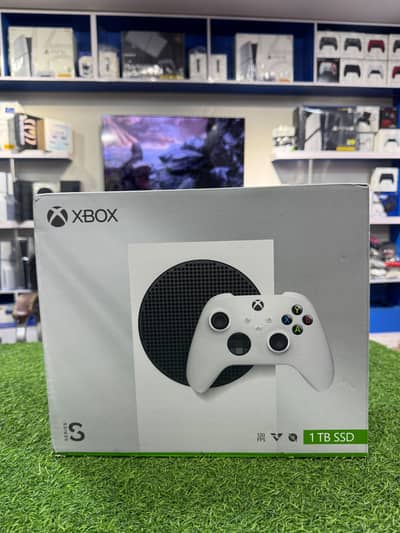XBOX SERIES S (1TB) BRAND NEW