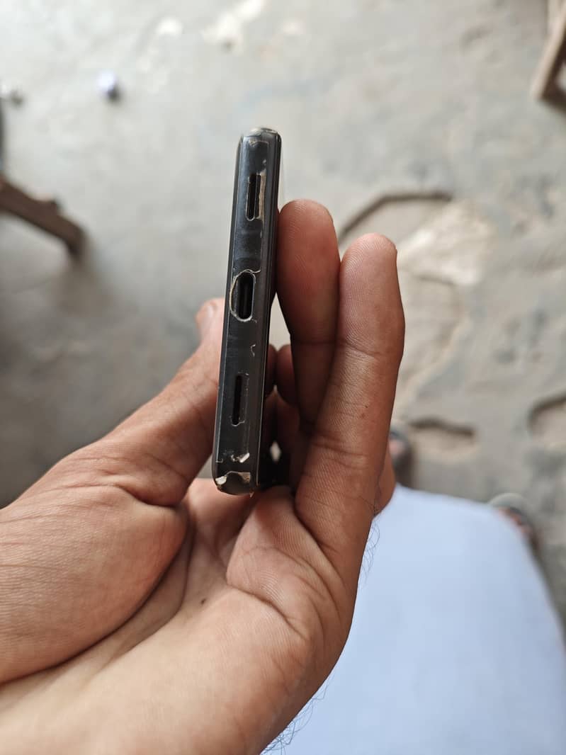 Google pixel 6a 4