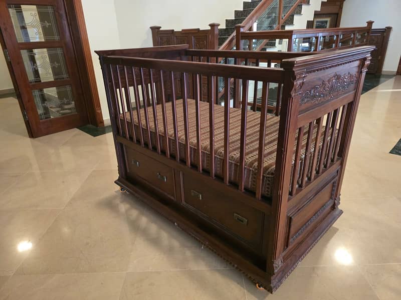 Kids cot 3