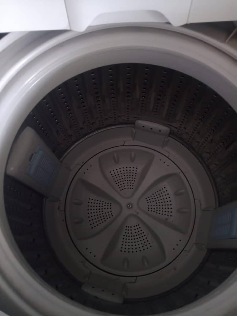 Haier 8.5 kg fully automatic machine 1