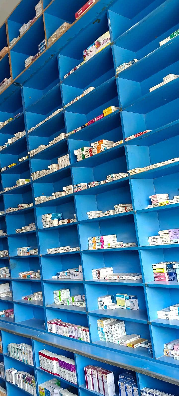 MADICAL SHELF 8