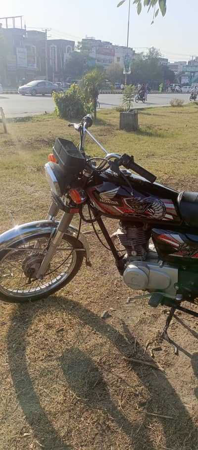 Honda CG 125 2005 Model.