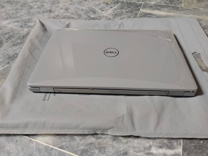 Dell Latitude 5400 | Core i5 8th Gen | Business Laptop 1