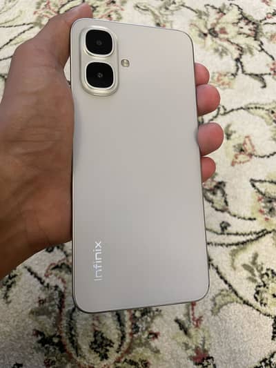 Infinix Smart 10