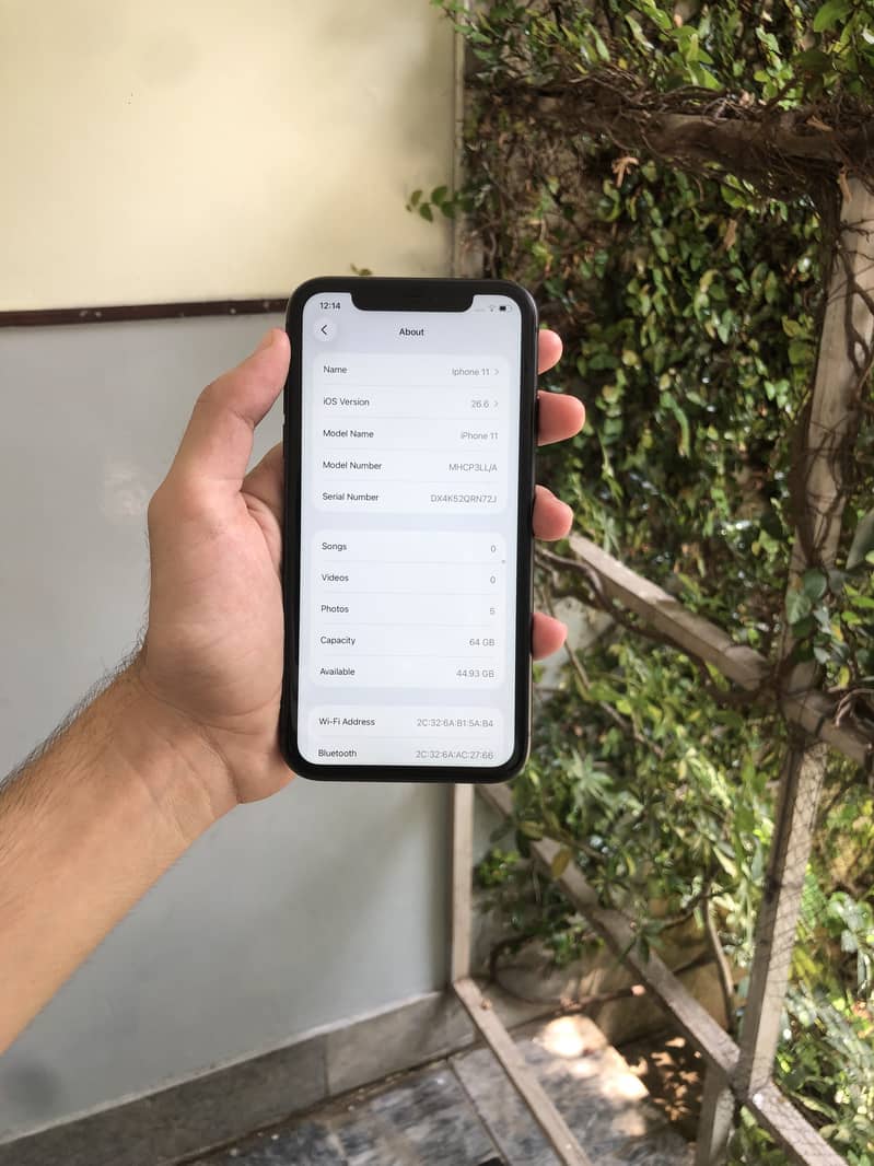 Apple iPhone 11 2