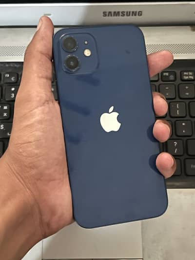 Apple iPhone 12