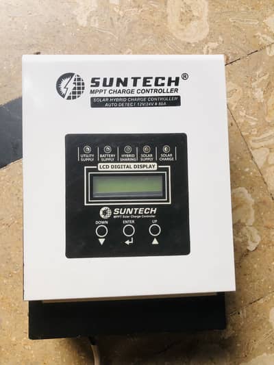 MPPT DEVICE BRAND NEW