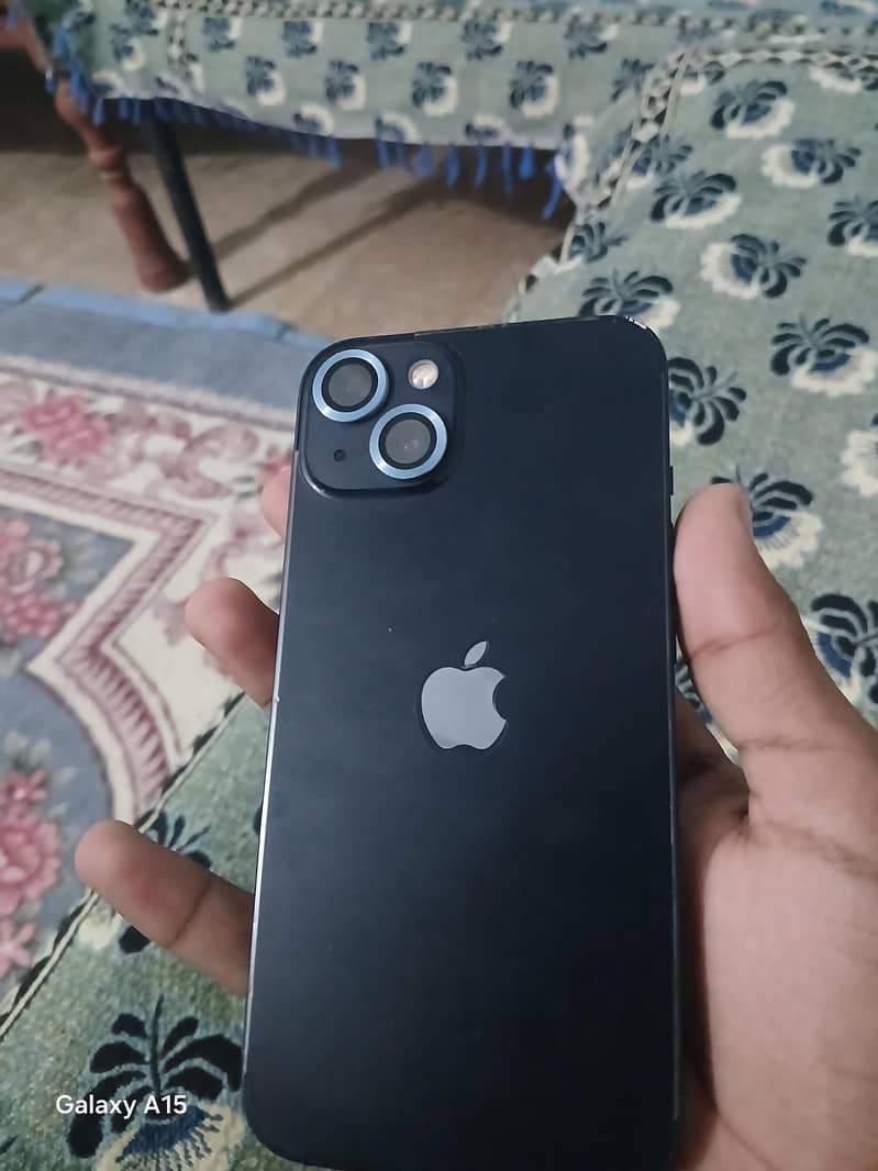 Apple iPhone 13 1