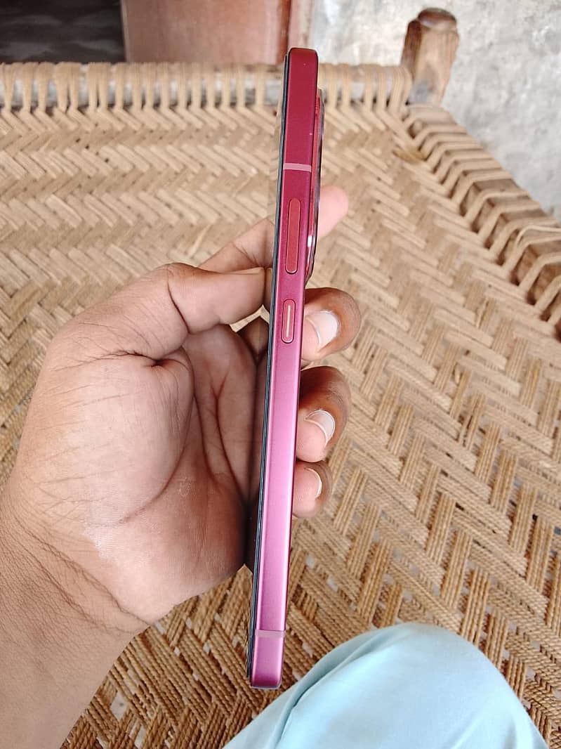 Infinix Note 50 Pro 4
