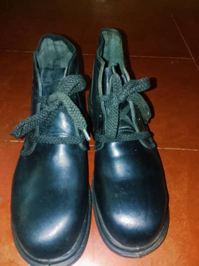 shoes black