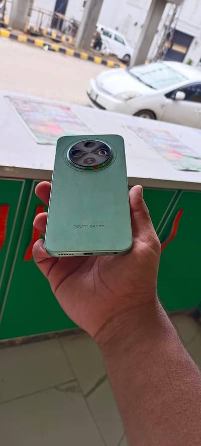 Tecno SPARK 30C