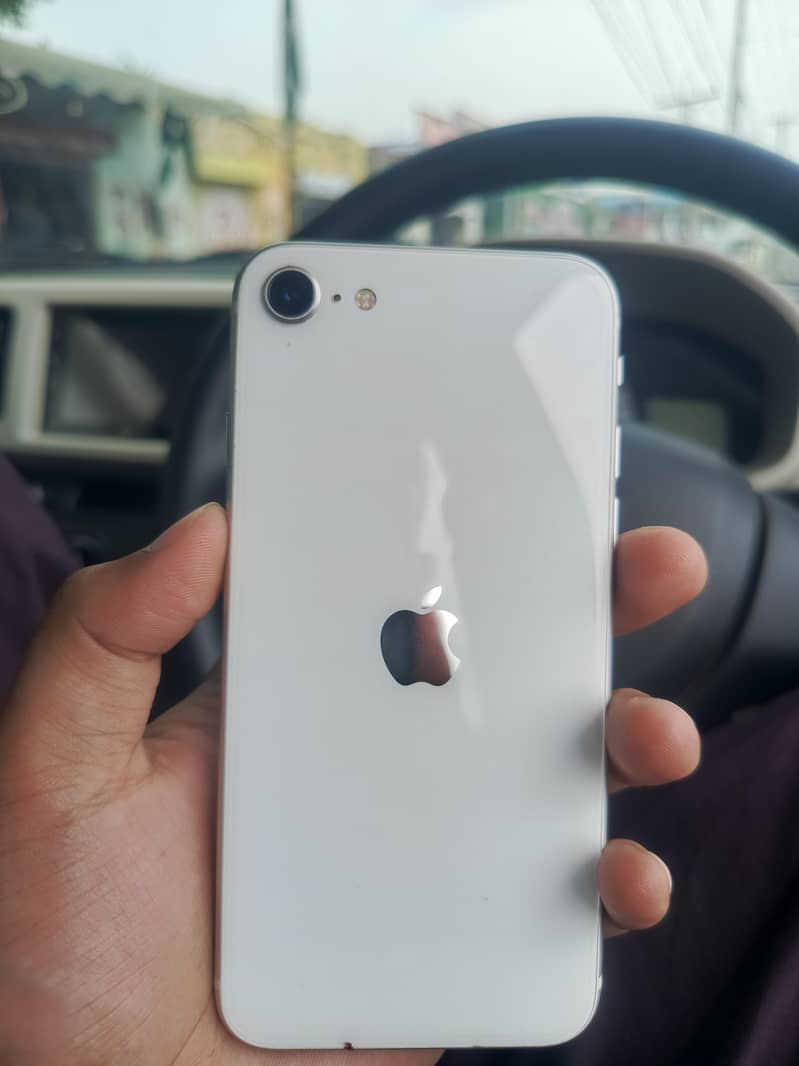 Apple iPhone SE 0