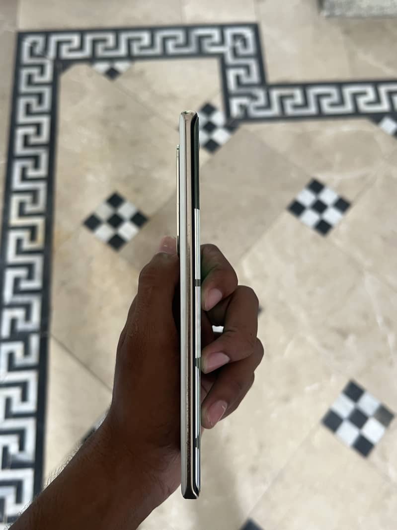 Infinix Zero 30 3