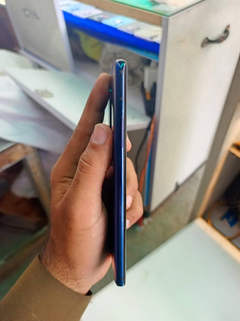 One Plus 7T Pro 3