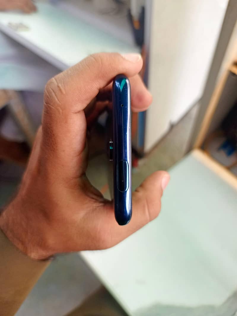One Plus 7T Pro 5