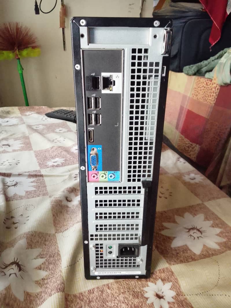 Computer and CPU and all cables 3