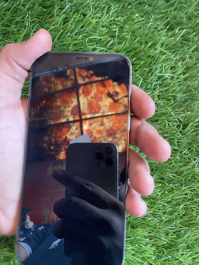 Apple iPhone 12 Pro 3