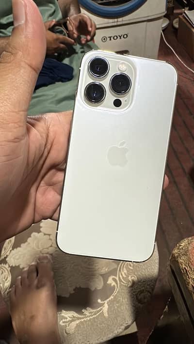 Apple iPhone 13 Pro