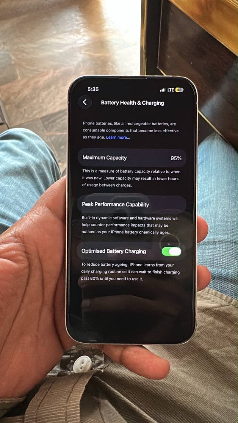 Apple iPhone 13 Pro 1