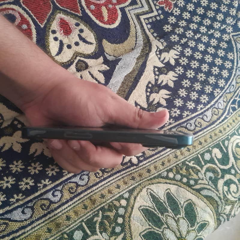 Apple iPhone 15 Pro 1