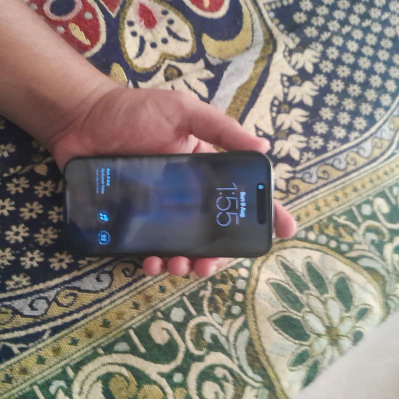 Apple iPhone 15 Pro 6