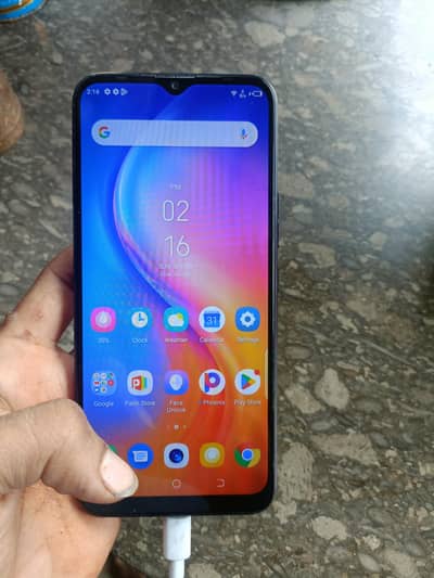 Tecno Spark 4